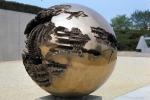 Hirschhorn Sculpture Garden