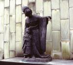 Madame Butterfly statue